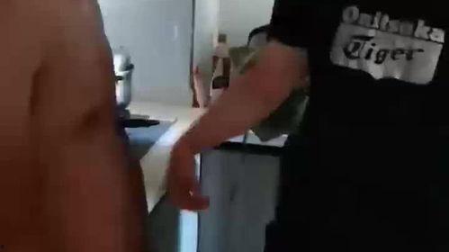 娱乐吃瓜酱男子分娩,男子分娩奇闻,揭秘性别认知边界 第3张 娱乐吃瓜酱男子分娩,男子分娩奇闻,揭秘性别认知边界 第3张